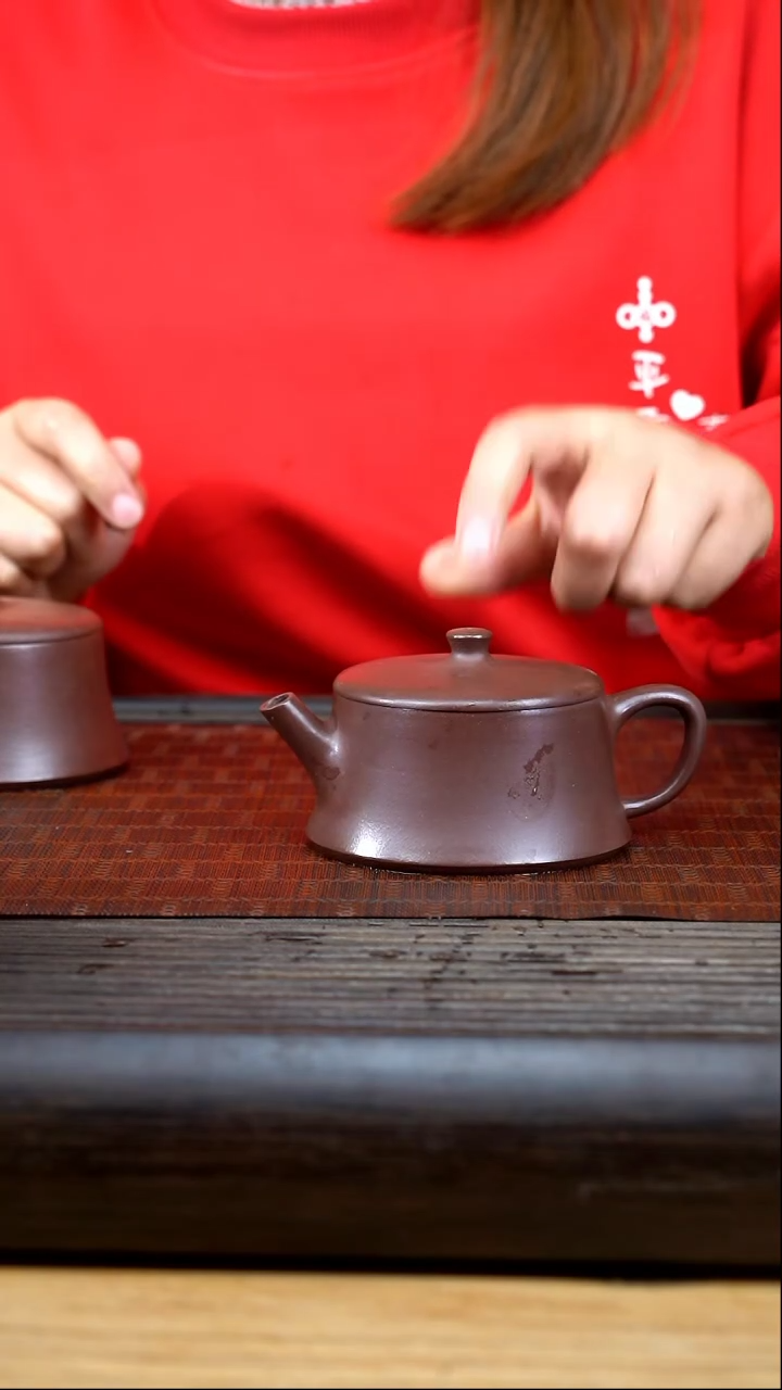 【闪购商品】紫砂茶壶lxc 紫泥 云柱 微瑕不退不换