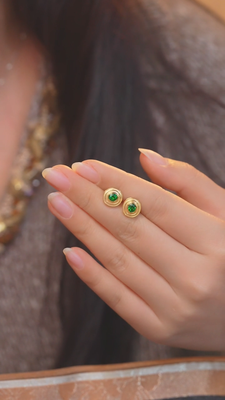 【闪购商品】石榴石（沙弗莱）耳饰18K金镶嵌@@U0256