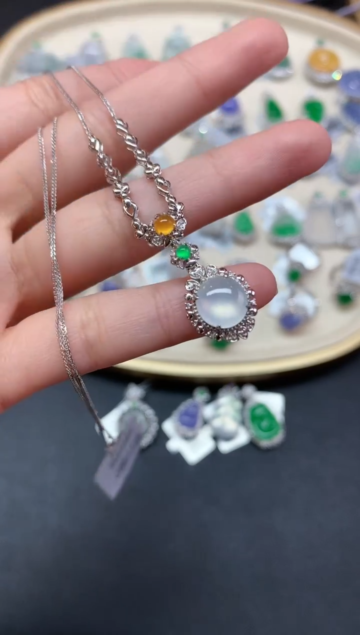 【闪购商品】翡翠套链18K金镶嵌套链A50|9800