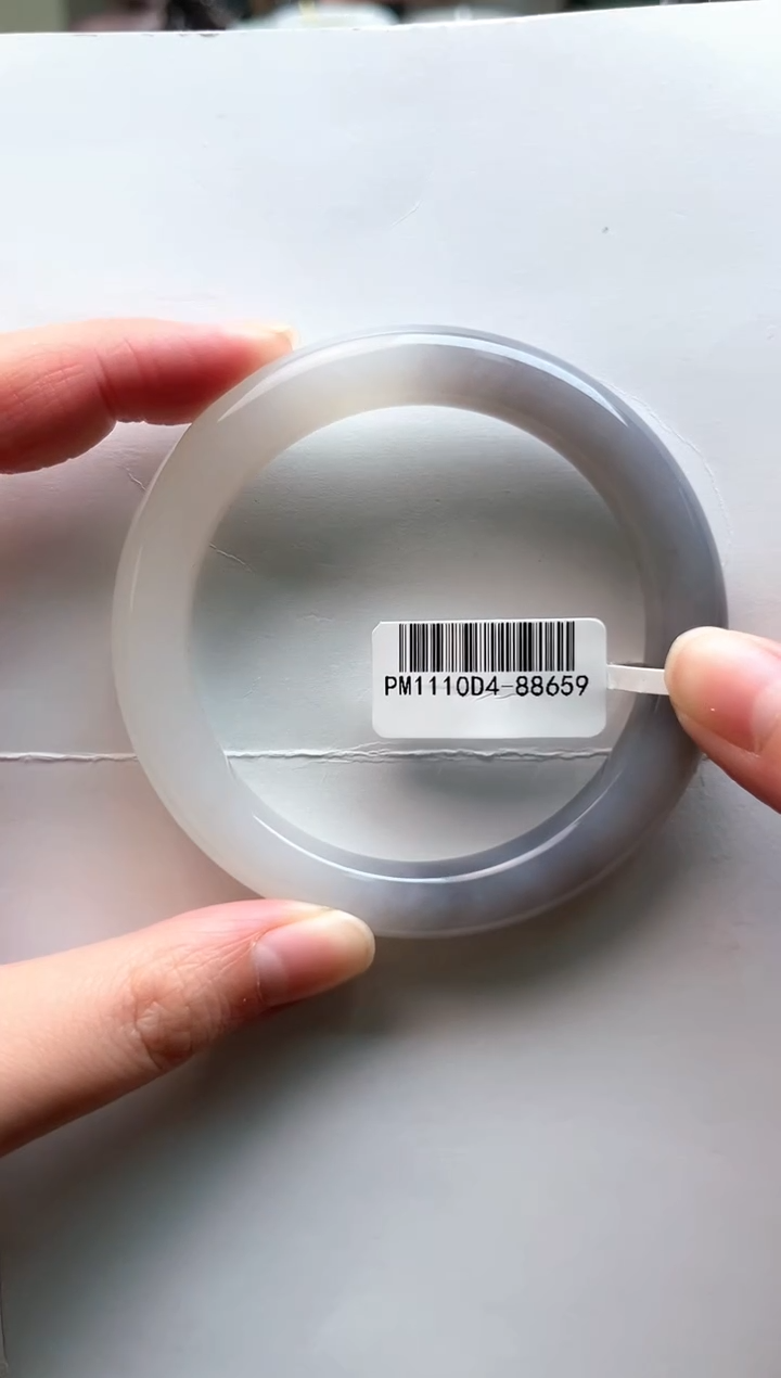 【闪购商品】和田玉手镯未镶嵌59