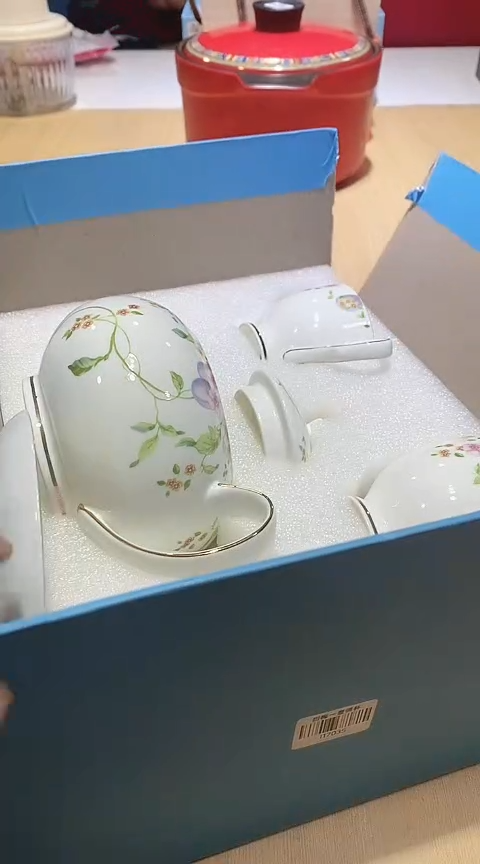 瓷片生活的本意就是开心@@1