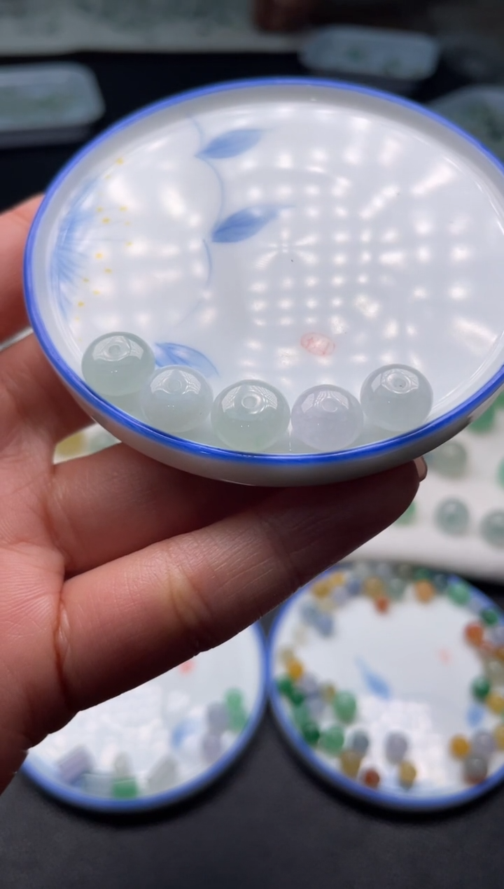 【闪购商品】翡翠颈饰未镶嵌啊A156