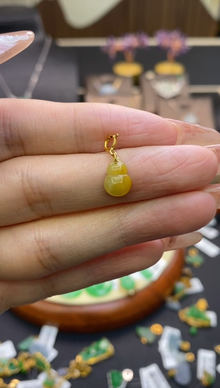 【闪购商品】翡翠颈饰18K金镶嵌净货12309