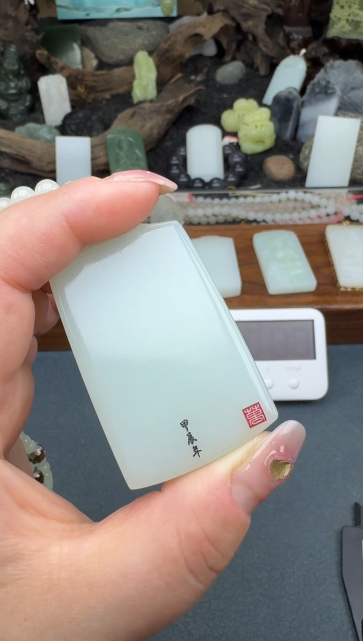 【闪购商品】和田玉颈饰未镶嵌姗姗