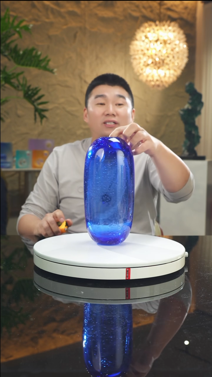 【闪购商品】瓷片福利花瓶摆件