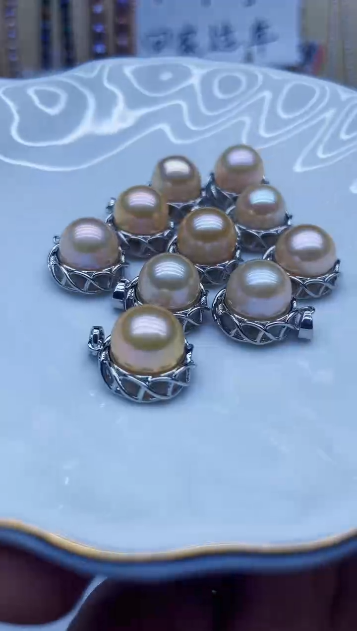 吊坠(不含链)未镶嵌淡水珍珠吊坠多样性发其一