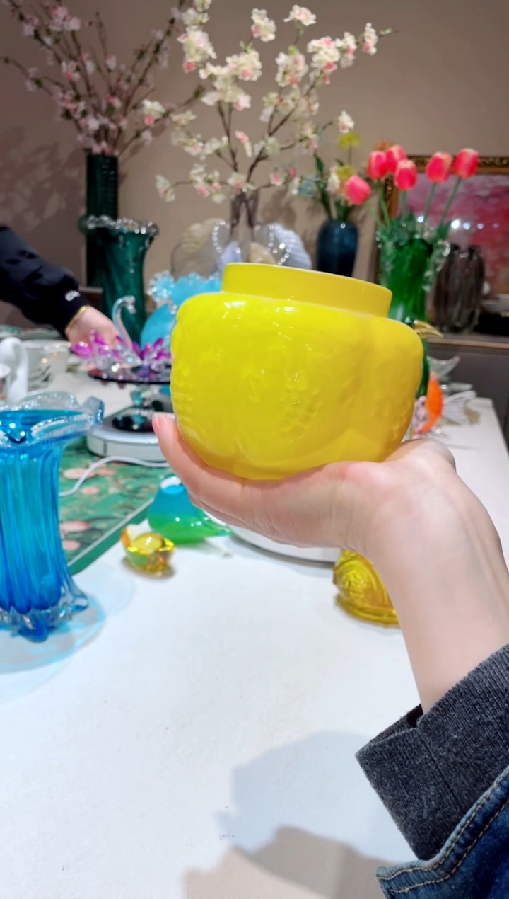 【闪购商品】琉璃手工艺品黄色小花瓶  微瑕