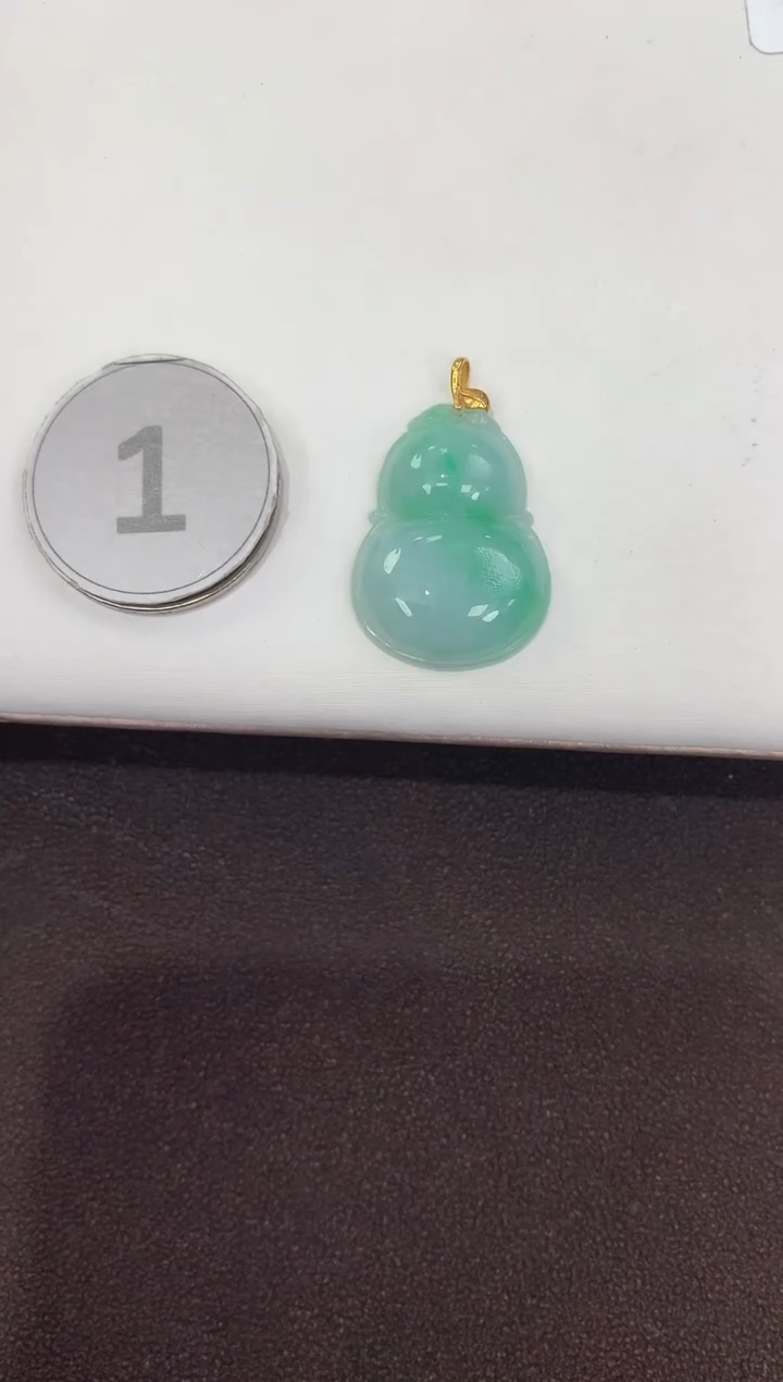 颈饰18K金镶嵌翡翠天然缅甸a货翡翠