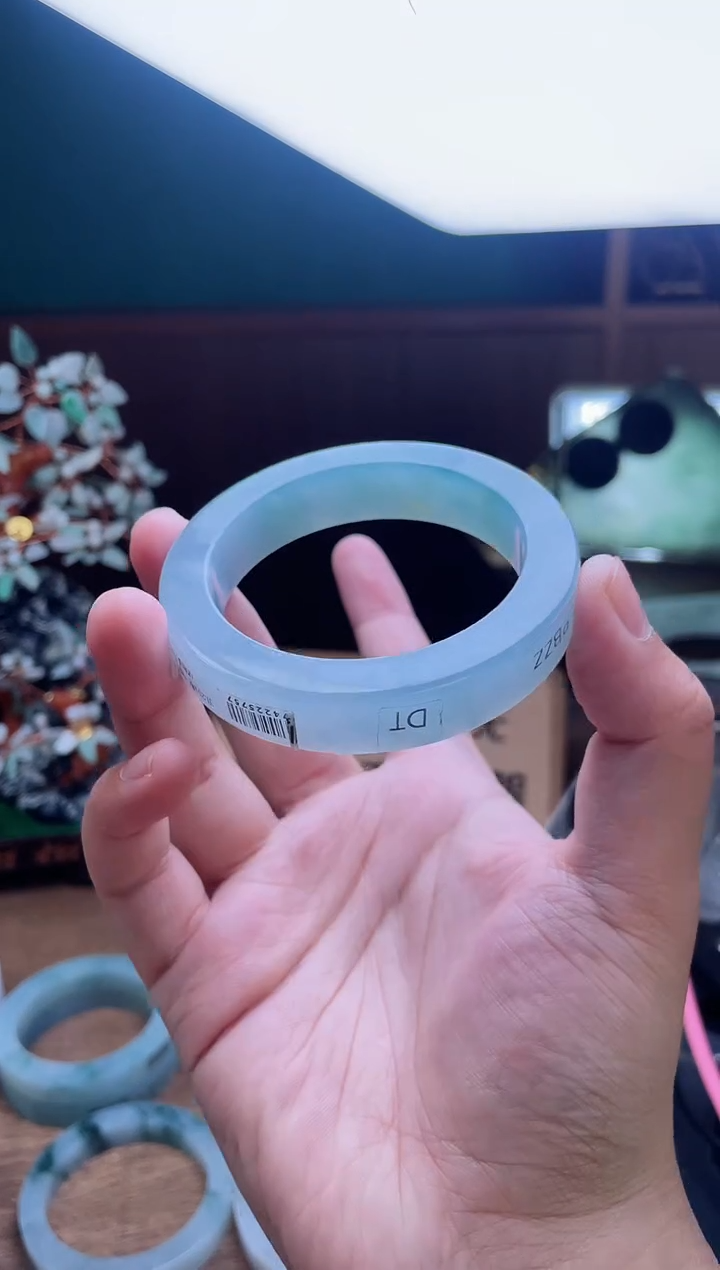 【闪购商品】定制翡翠手镯未镶嵌定制