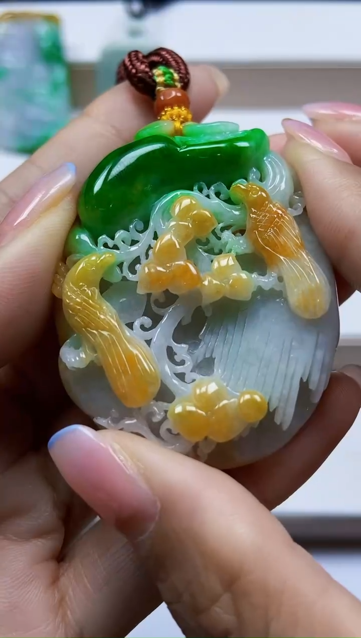 颈饰未镶嵌翡翠翡翠A货