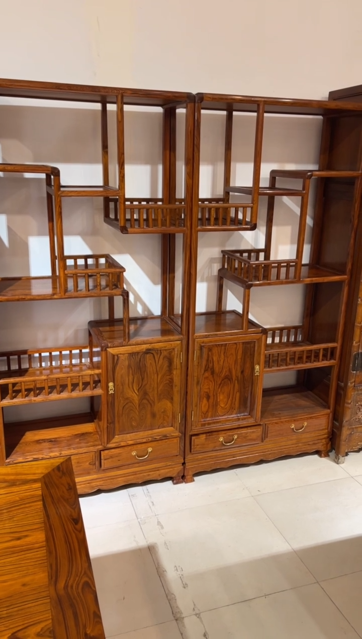 【闪购商品】木木雕博古架一对、、、、、