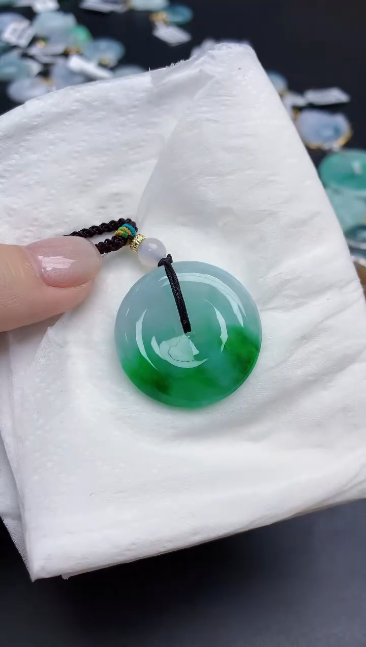 【闪购商品】翡翠颈饰未镶嵌天然缅甸翡翠A货