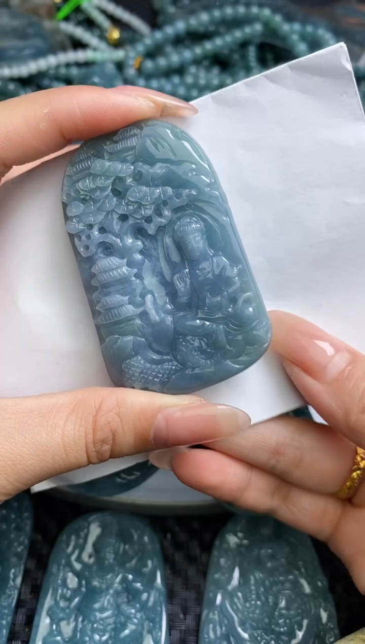 【闪购商品】翡翠颈饰未镶嵌