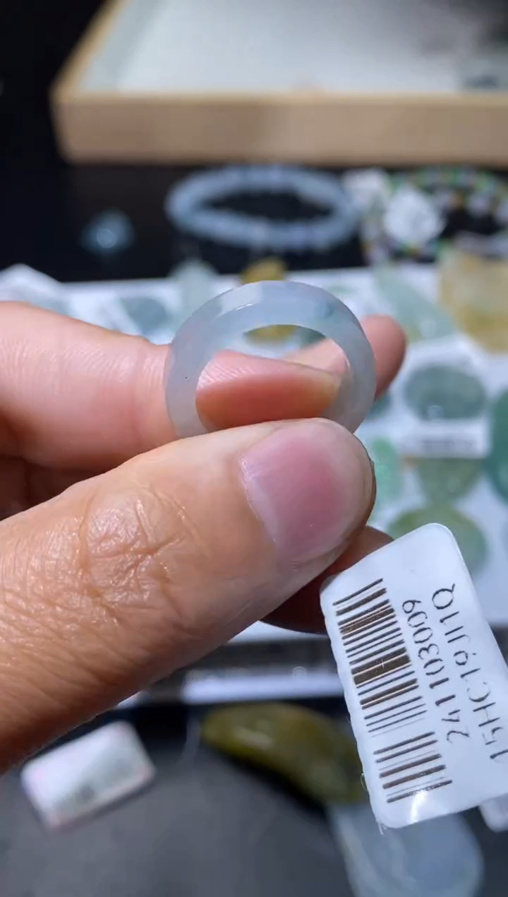 【闪购商品】定制翡翠未镶嵌翡翠毛货~