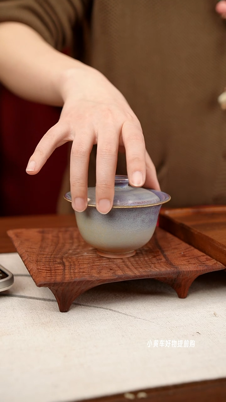 【闪购商品】摆件小师妹-钧瓷-信任