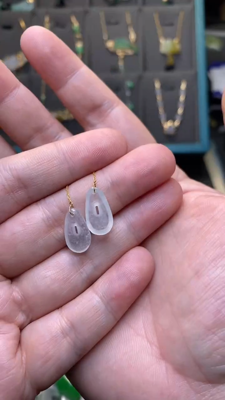 颈饰18K金镶嵌翡翠净货36269