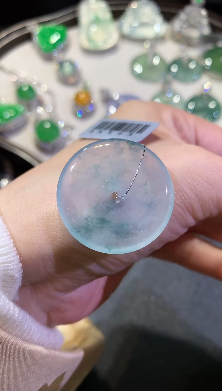 【闪购商品】翡翠吊坠(不含链)未镶嵌80无鉴赏