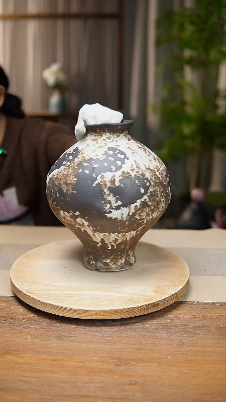 【闪购商品】陶瓷  花器诧寂黑灯笼