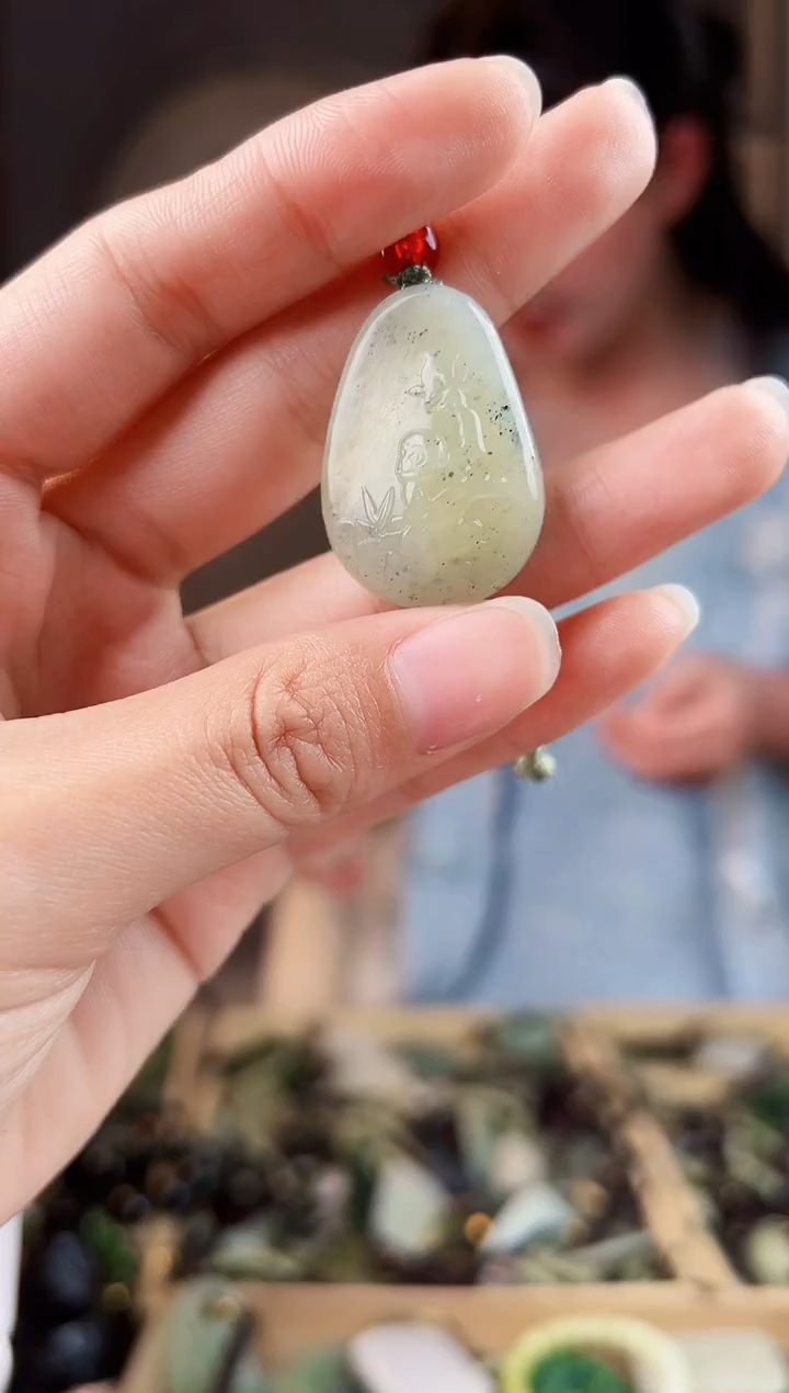 颈饰未镶嵌和田玉拍一发一，多样性发货