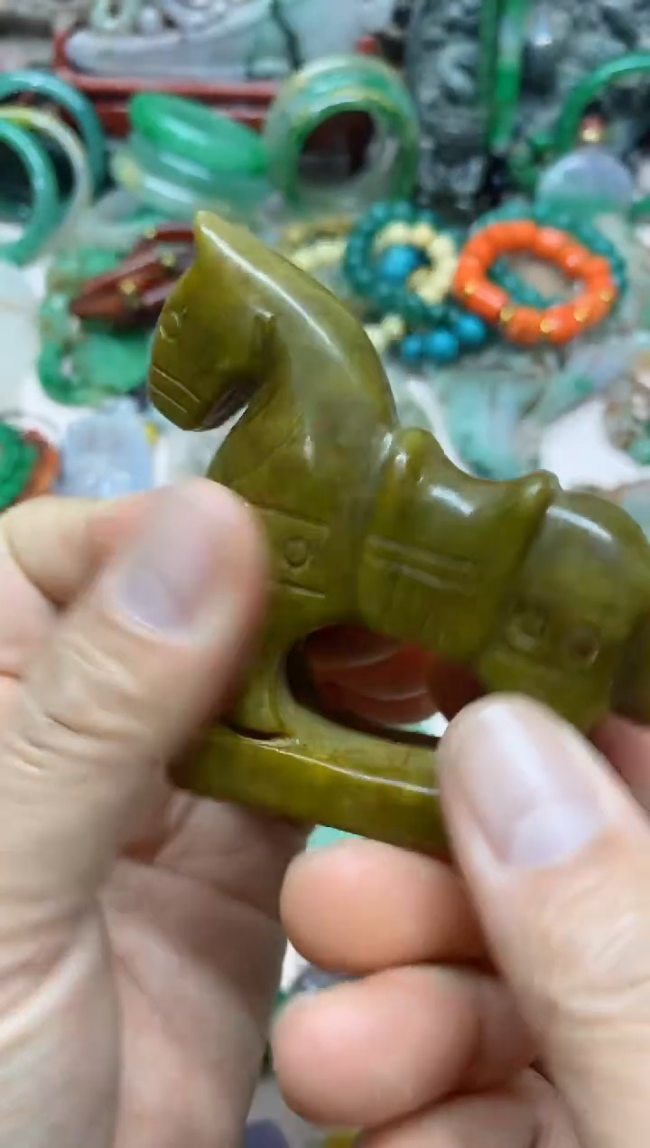 【闪购商品】15直播间的实时画面