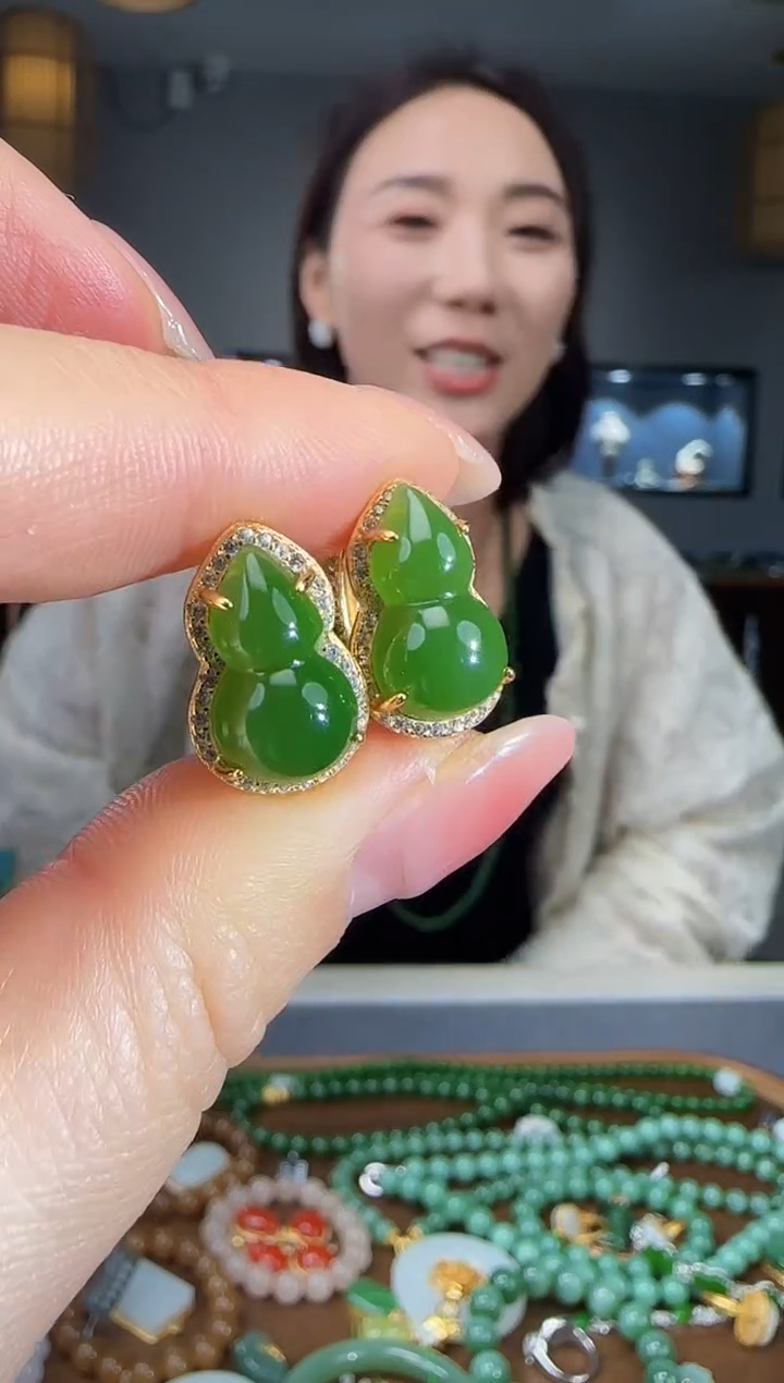 银S925镶嵌和田玉耳饰1