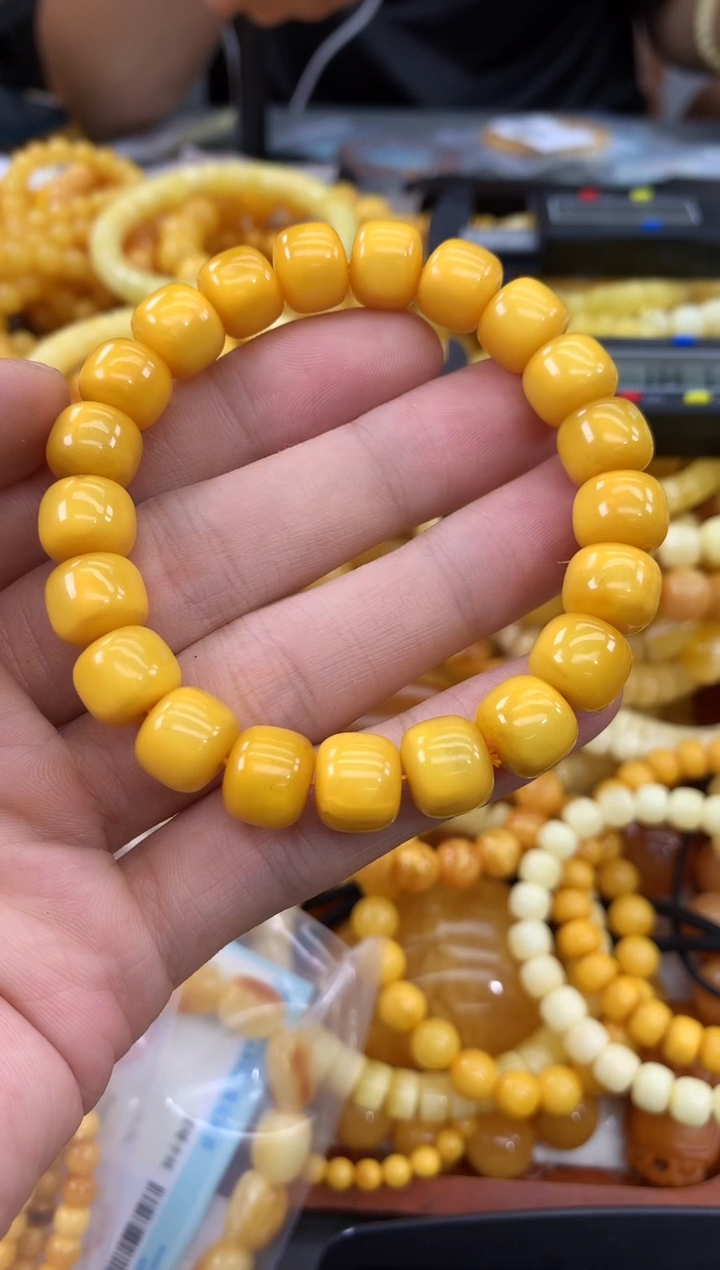 未镶嵌蜜蜡裸石手串