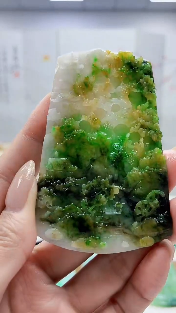 未镶嵌定制翡翠4829MM-毛货挂件135