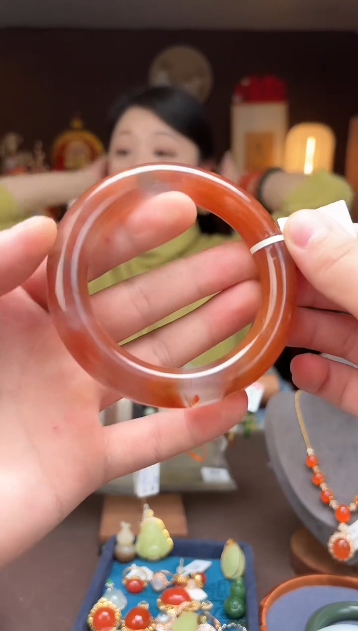 【闪购商品】南红玛瑙AS35南红手镯60.5mm未镶嵌-