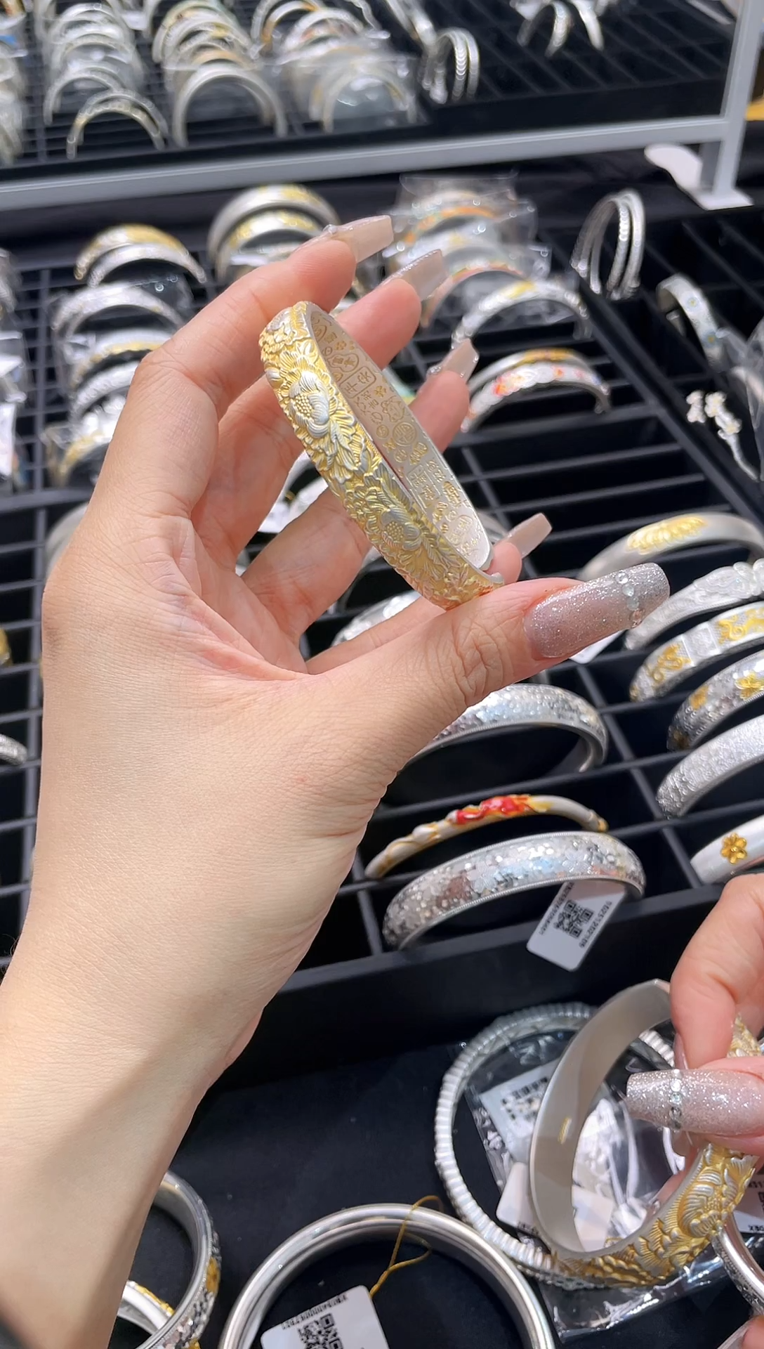 无足银牡丹玫瑰 描金 53.61克 开口