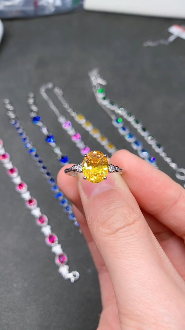 【闪购商品】蓝宝石戒指银S925镶嵌......