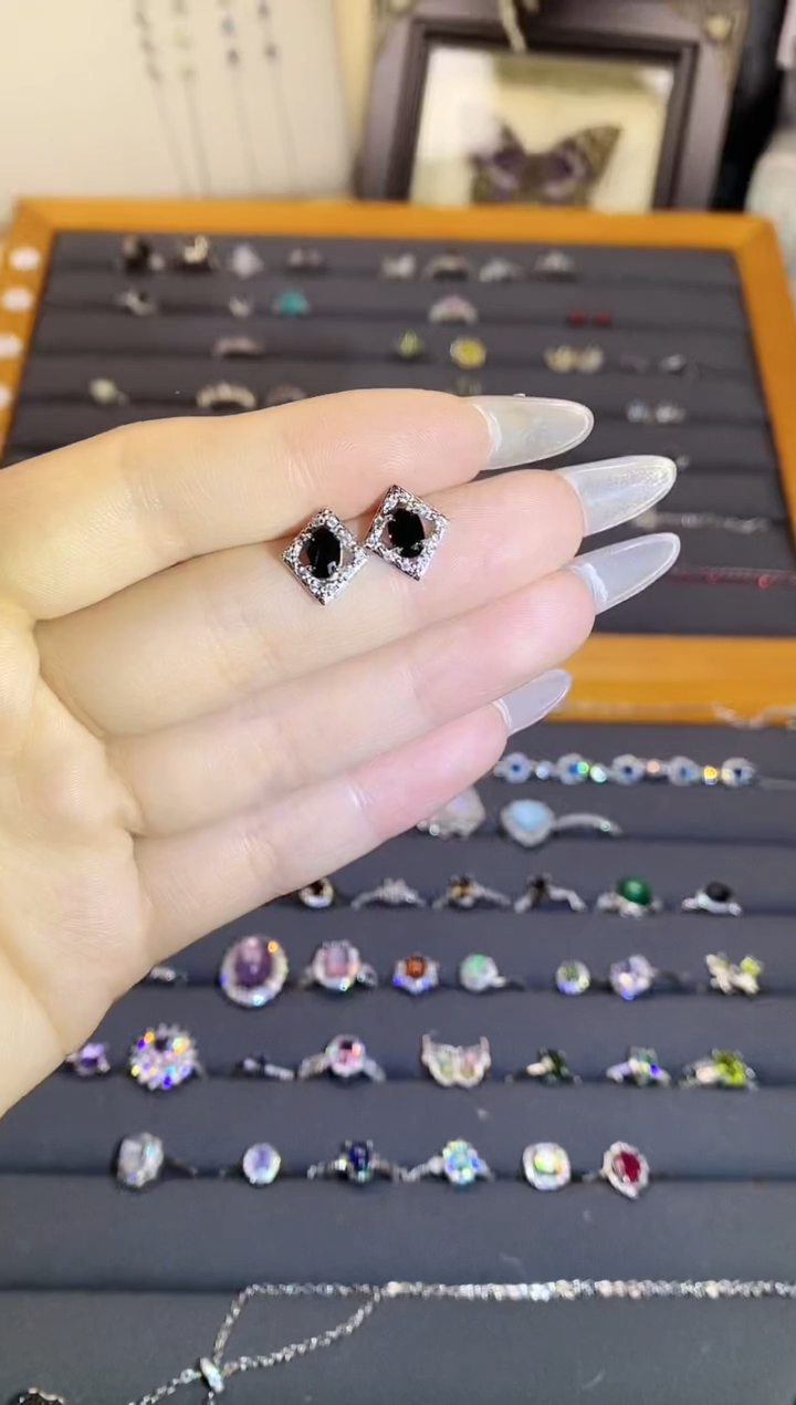 【闪购商品】水晶手链银S925镶嵌A73  