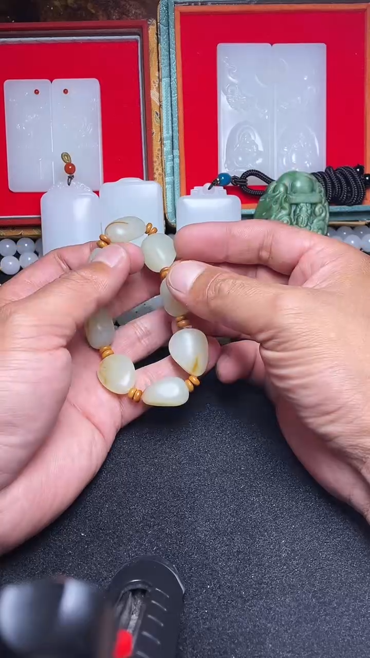 和田玉未镶嵌..........