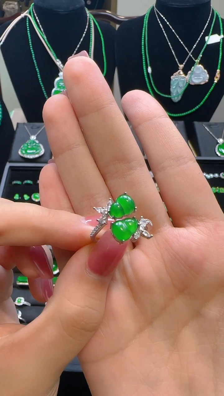 翡翠戒指银S925镶嵌双葫芦戒指