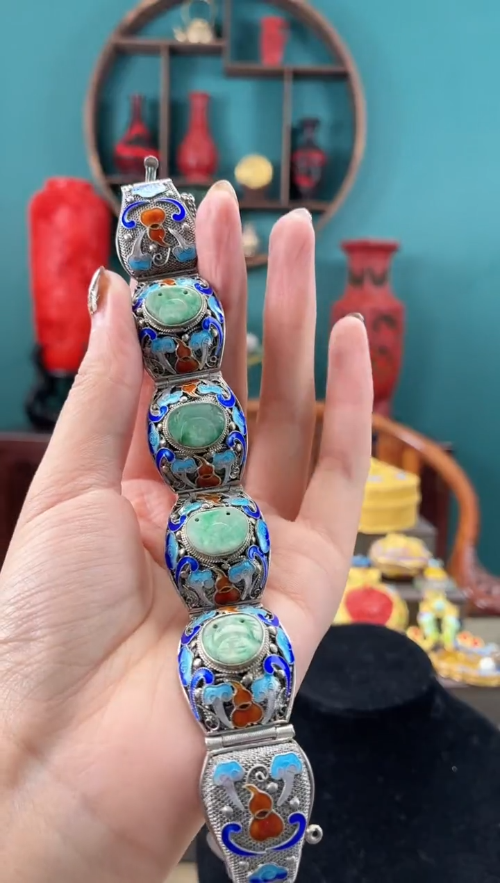 陈*非遗手工花丝镶嵌镯子