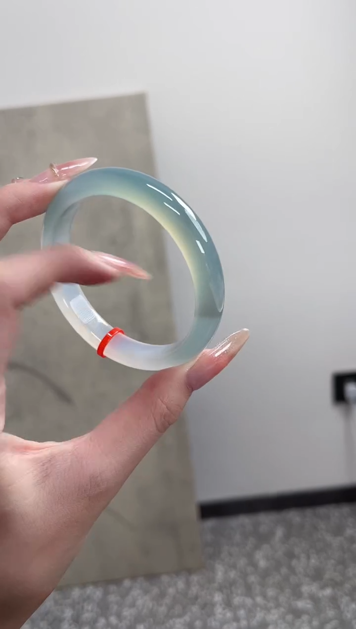 【闪购商品】玛瑙/玉髓手镯未镶嵌58圈 需要包容