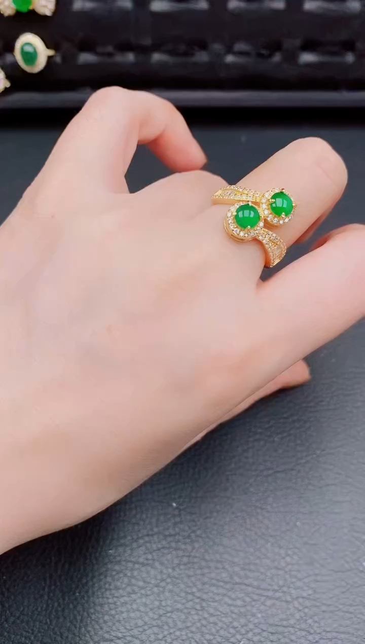 【闪购商品】翡翠戒指银S925镶嵌天然a货翡翠380