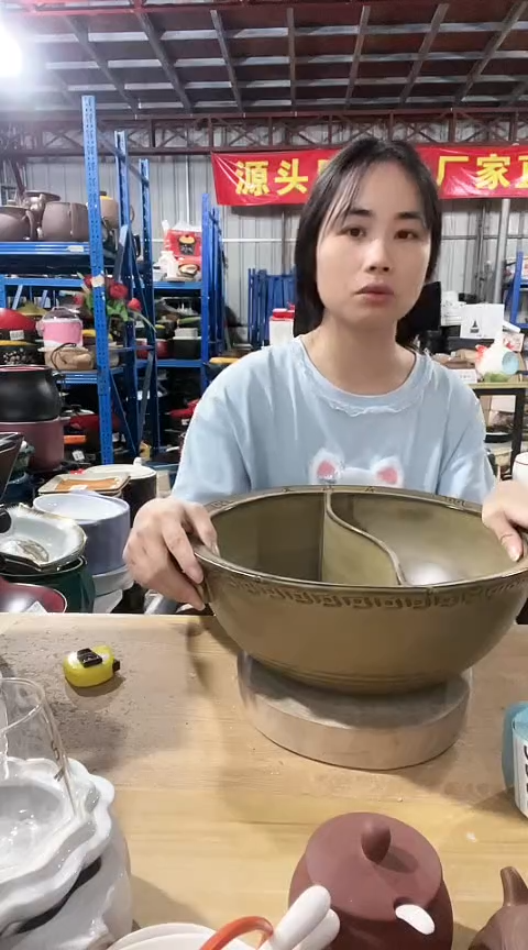 陶瑕疵绿色鸳鸯锅不带盖