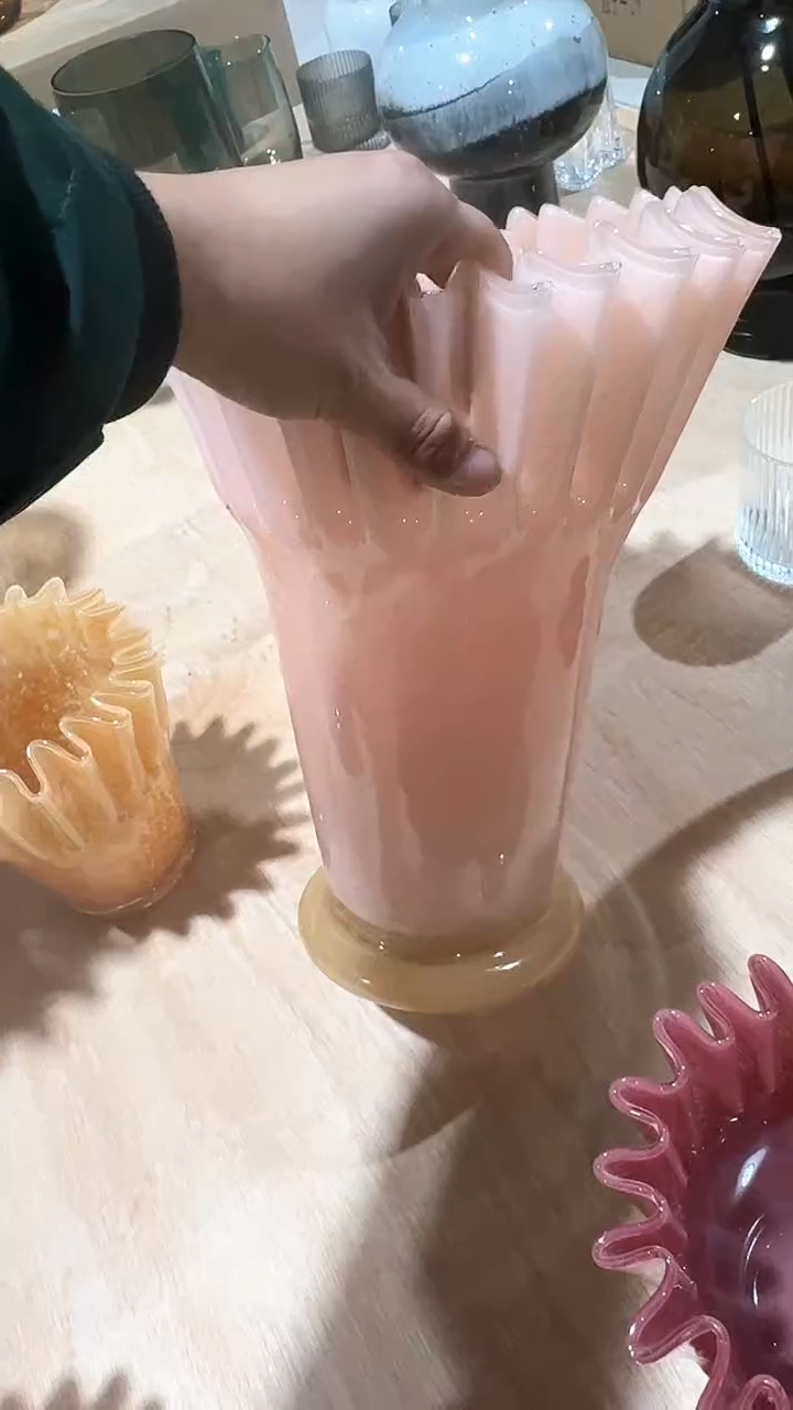 【闪购商品】玻璃粉色折纸花瓶