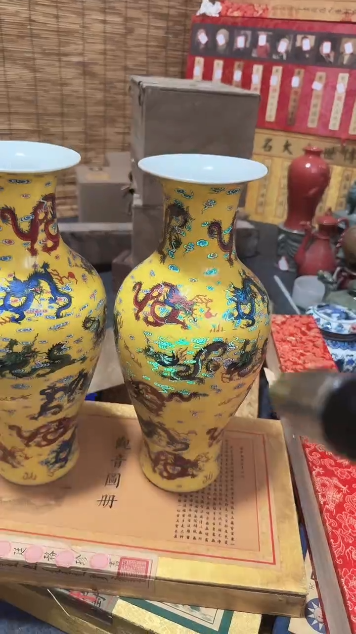 （闪购商品）黄瓷罐一套