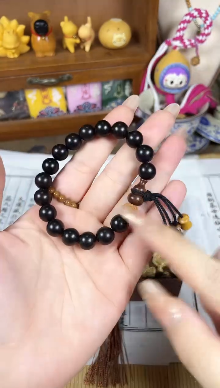 非洲檀香手串/手链菩提木质玉石手串/多发性其一/不带盒子