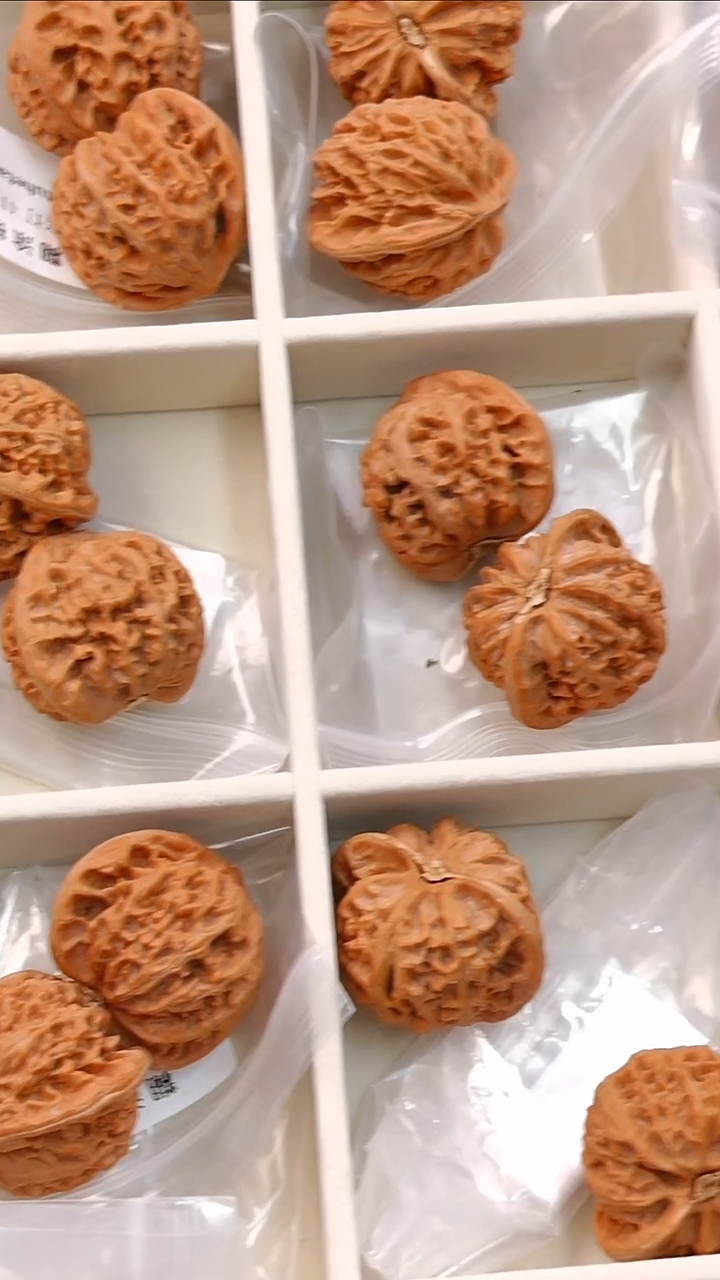 吊坠文玩核桃花****?文玩核桃把件  8