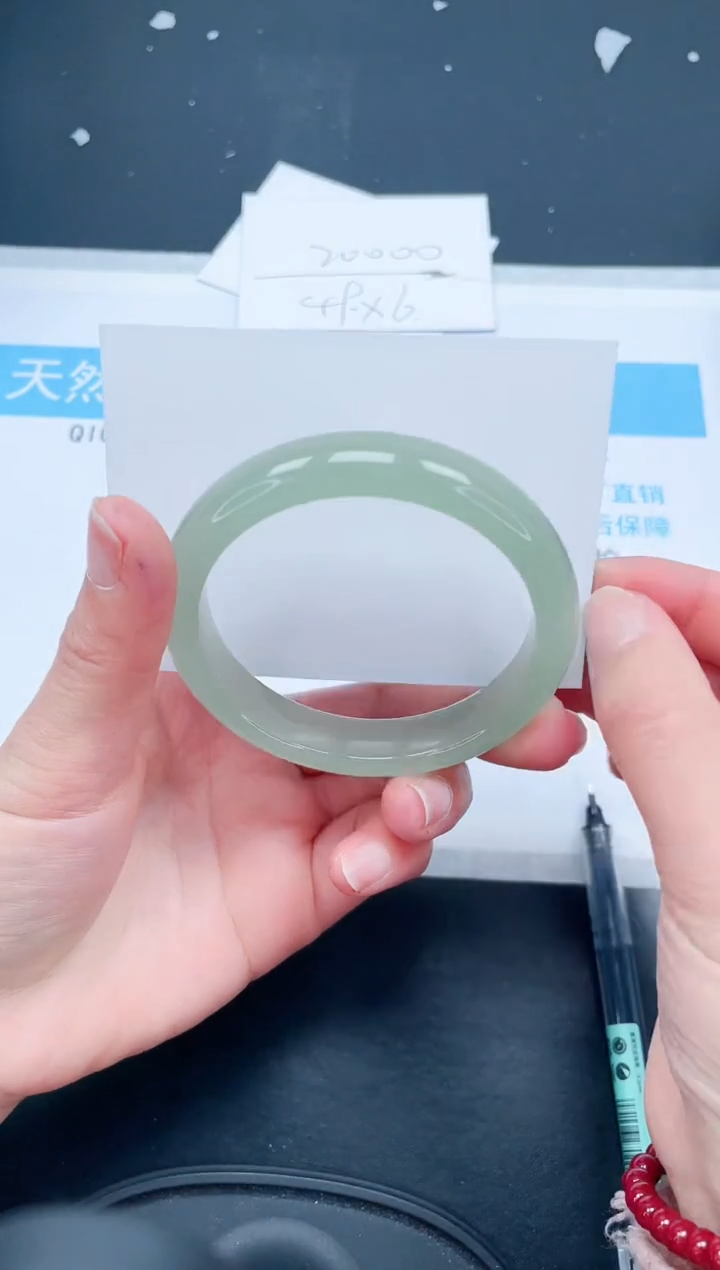 【闪购商品】石英质玉手镯未镶嵌183-56.5