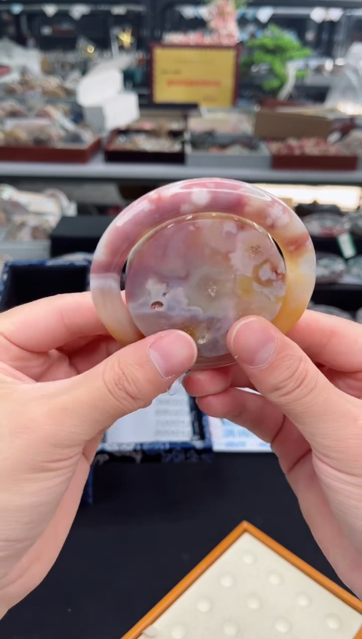 【闪购商品】石英质玉手镯未镶嵌58圈口（赠品镯心）3931230