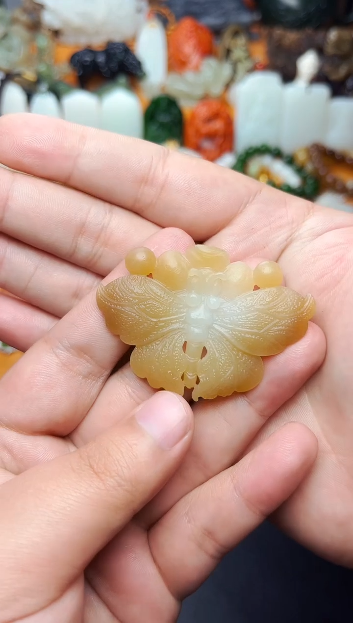 【闪购商品】和田玉颈饰未镶嵌蝴蝶【定制】01
