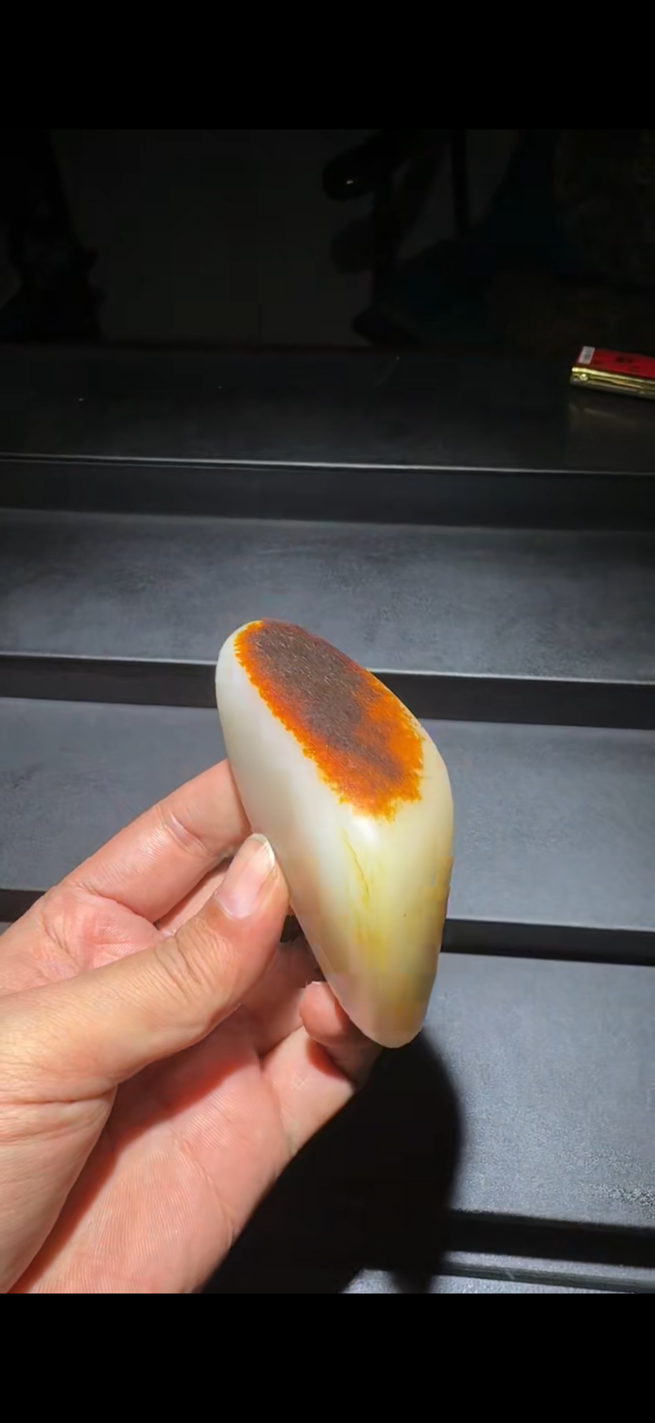 新疆和田玉原石把件