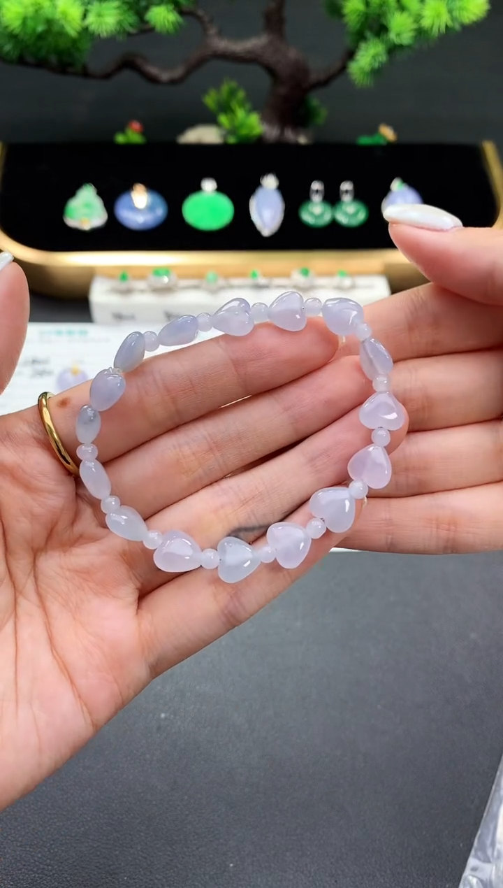 颈饰未镶嵌翡翠48小时鉴赏期 退货不扣服务费