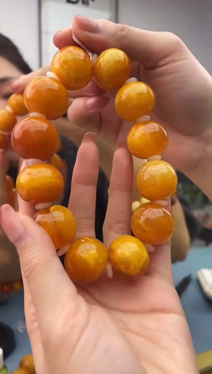 【闪购商品】蜜蜡珠宝奇石未镶嵌微瑕假一罚十，078.22