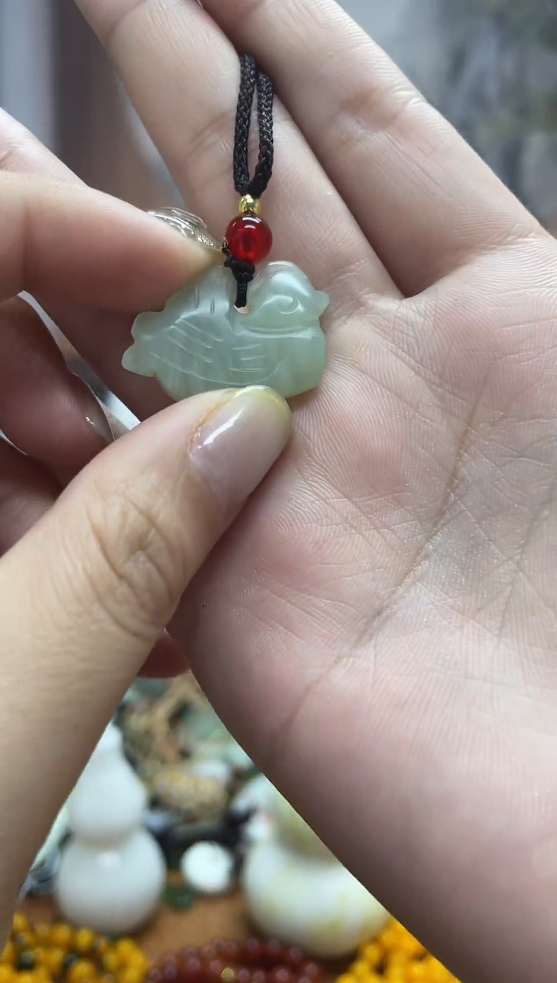 未镶嵌岫玉吊坠·