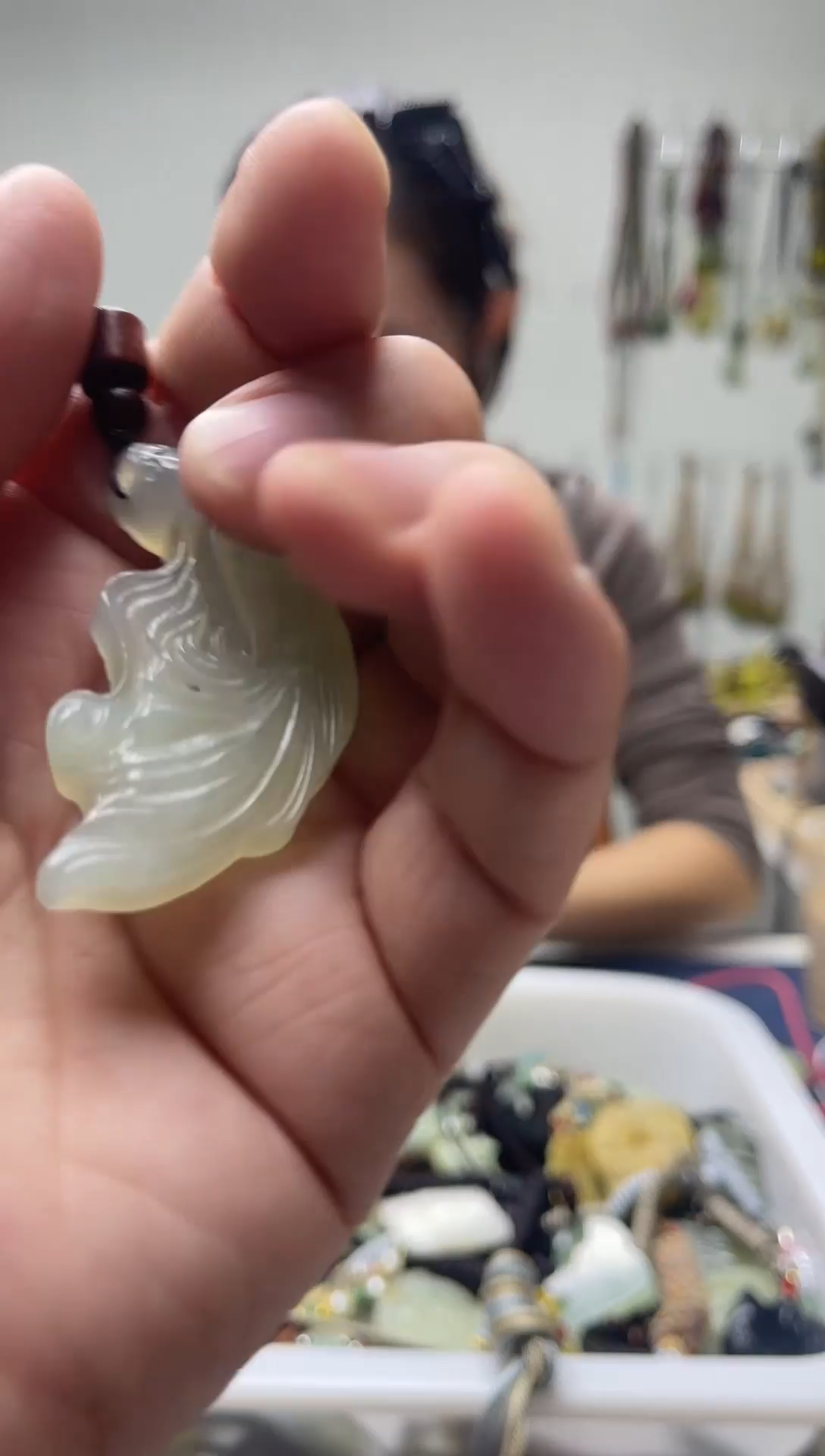 未镶嵌岫玉颈饰`