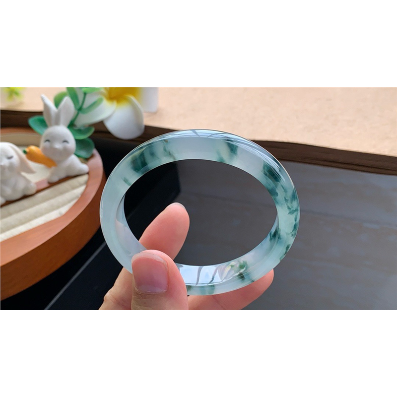 天然翡翠12592批冰飘花种水镯12592号54.8-49.1-12.7天然翡翠手镯